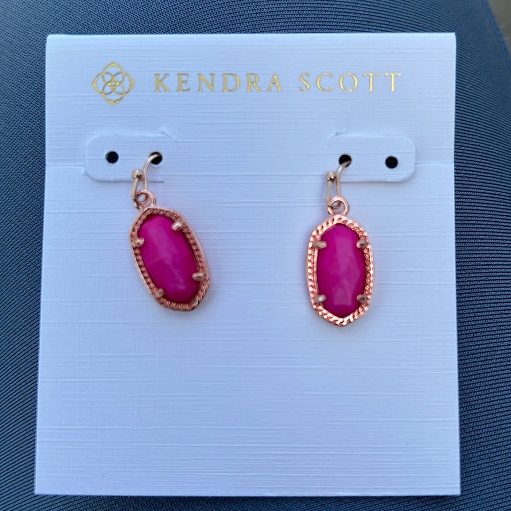 The classic oval shape in the Lee Rose Gold Drop Earrings in Azalea illusion